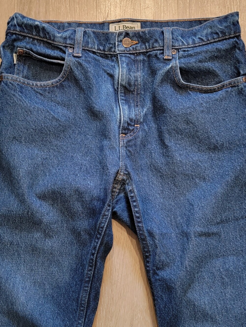 Mens LL Bean jeans 33x30 - Picture 2 of 7